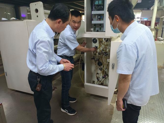 富興包裝公司開展第一季度安全大檢查，深化投資管理體系建設